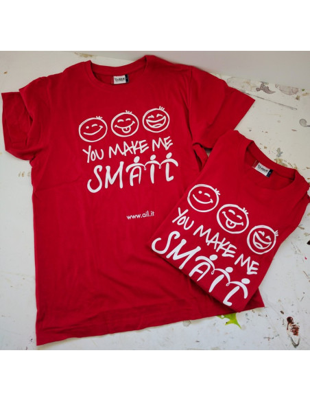 T-Shirt YouMakeMeSmAIL Unisex - Colore Rosso - Stampa Bianca